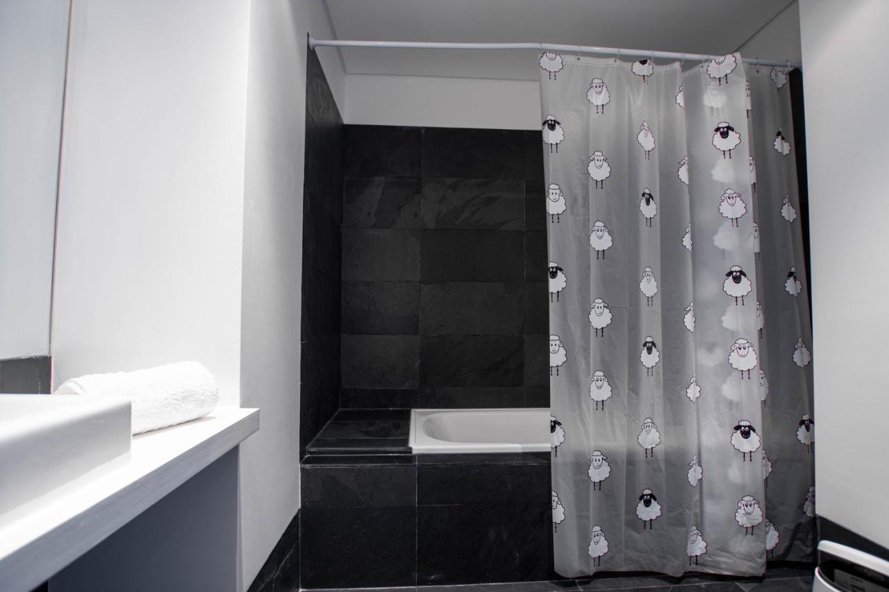 Lovely Sea View Apartment Sesimbra Luaran gambar