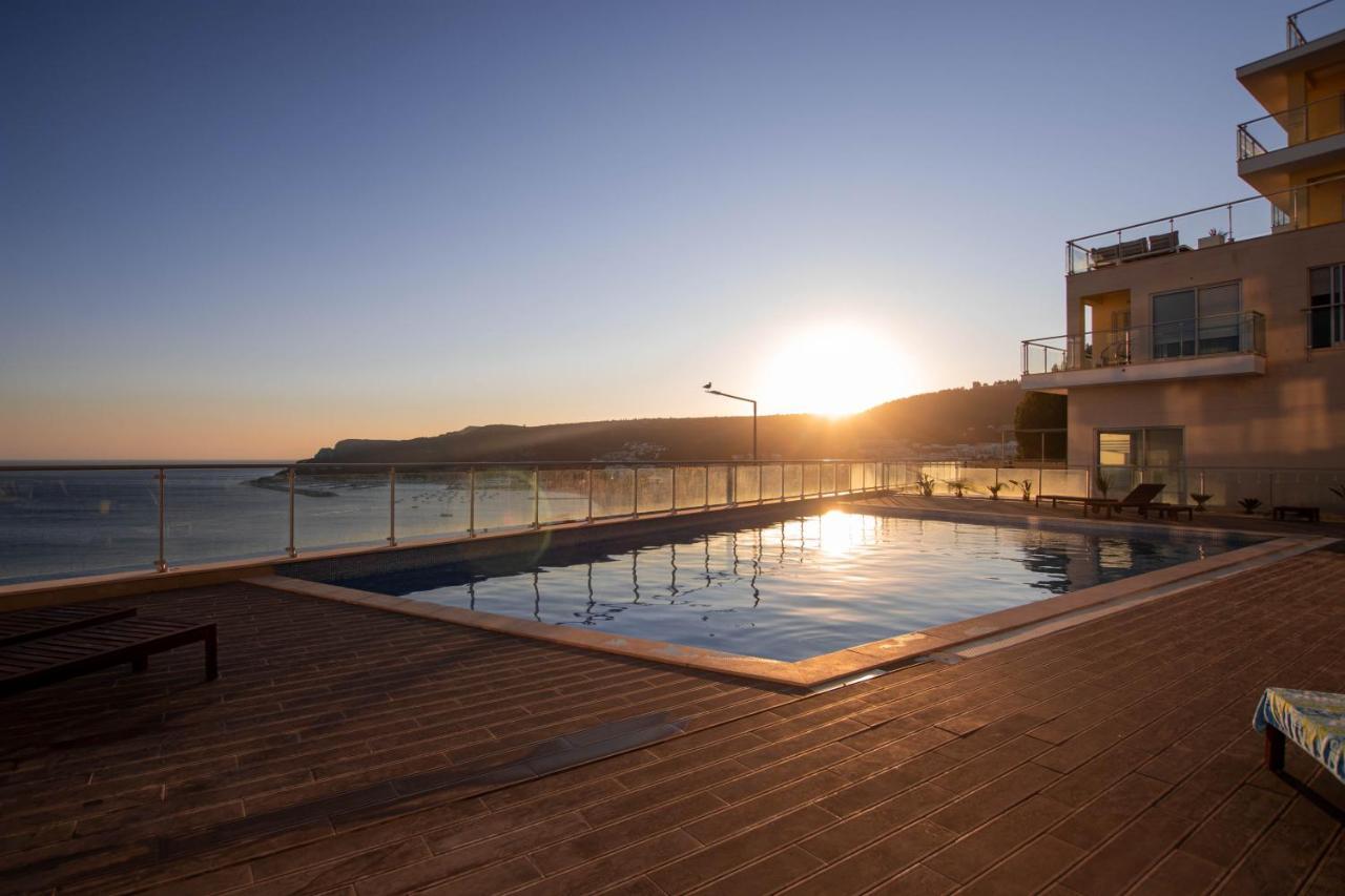 Lovely Sea View Apartment Sesimbra Luaran gambar