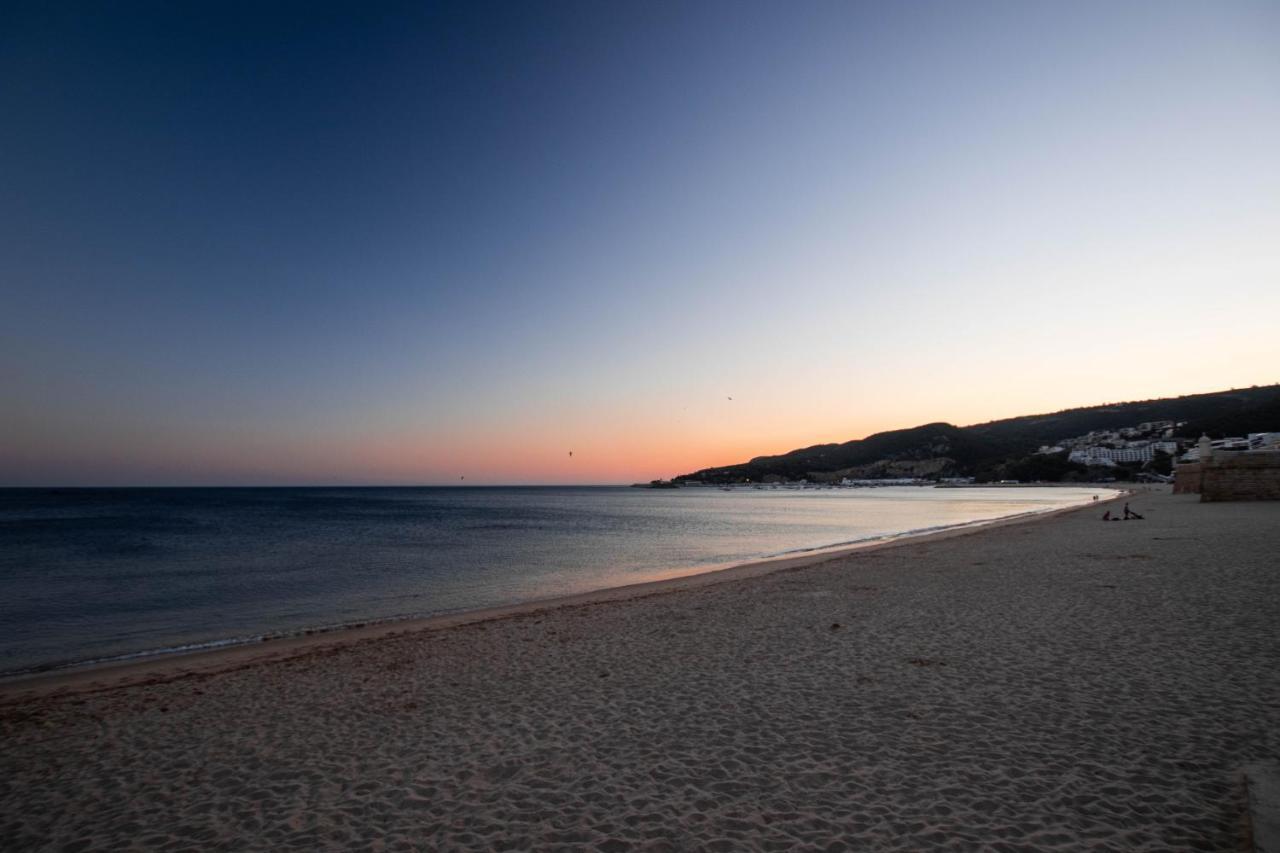 Lovely Sea View Apartment Sesimbra Luaran gambar