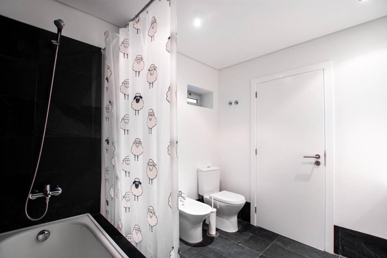 Lovely Sea View Apartment Sesimbra Luaran gambar